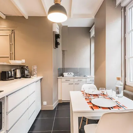 Dify - Perrache Confluence Appartement
